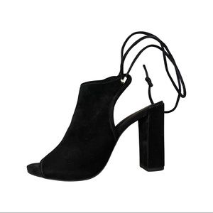 Kenneth Cole Clara lace up block heel